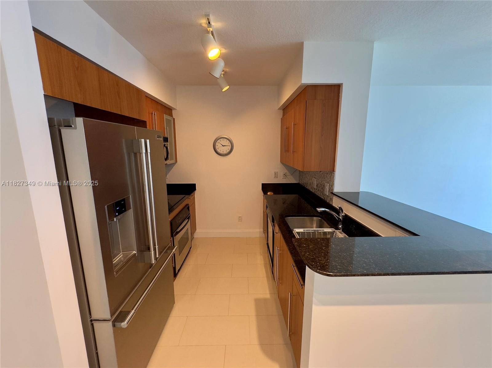 Miami, FL 33131,335 S Biscayne Blvd #2202