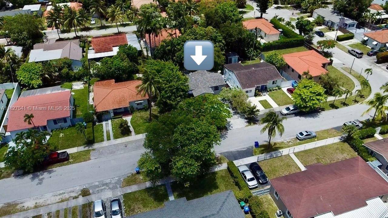 Miami, FL 33133,2125 SW 26th St