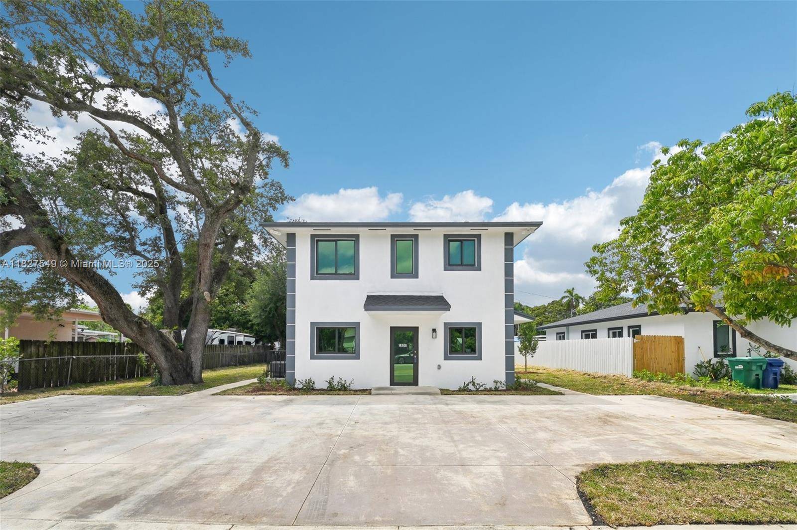 Miami, FL 33147,10340 NW 29th Ave