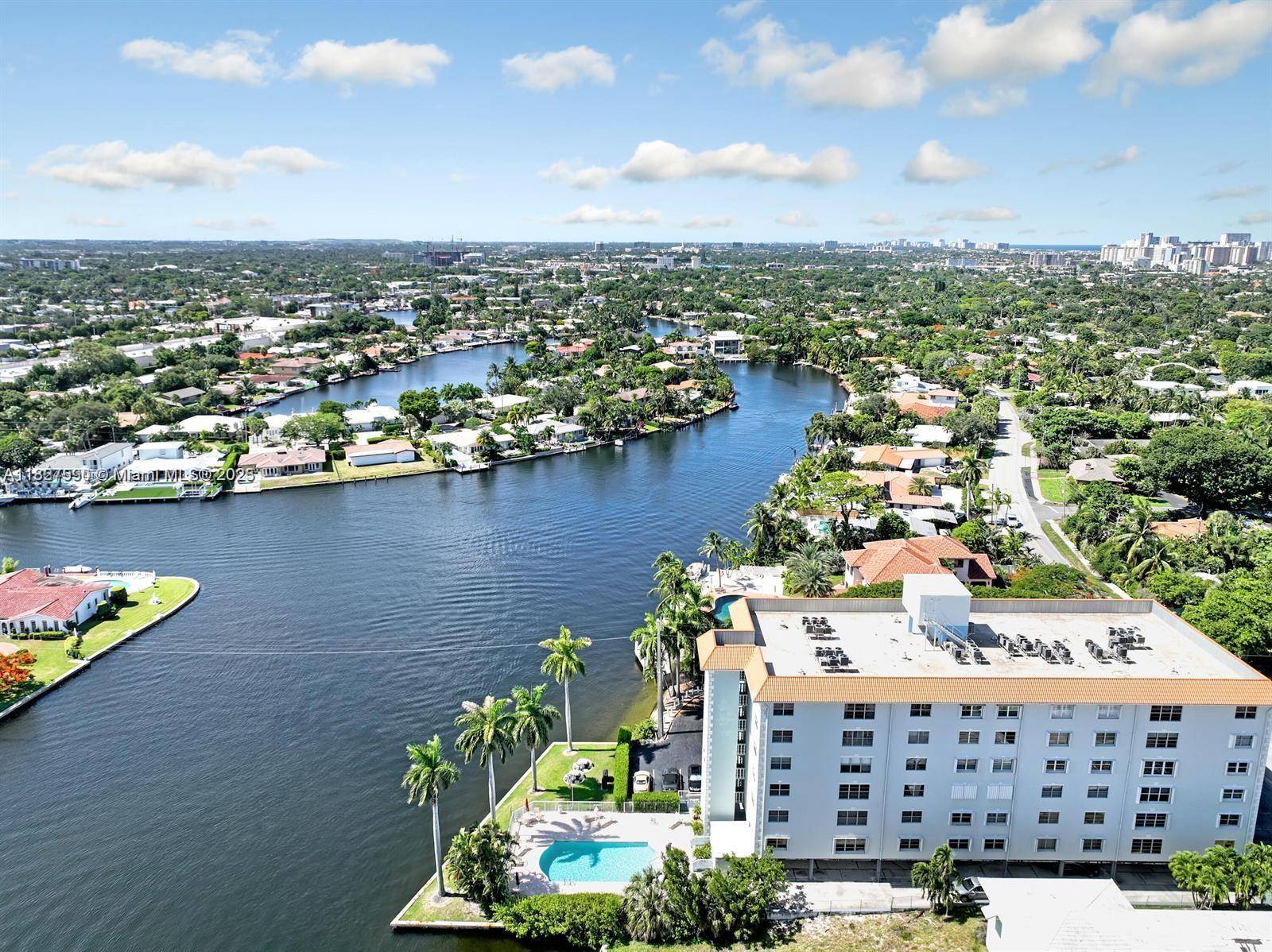 Fort Lauderdale, FL 33305,1881 Middle River Dr #403