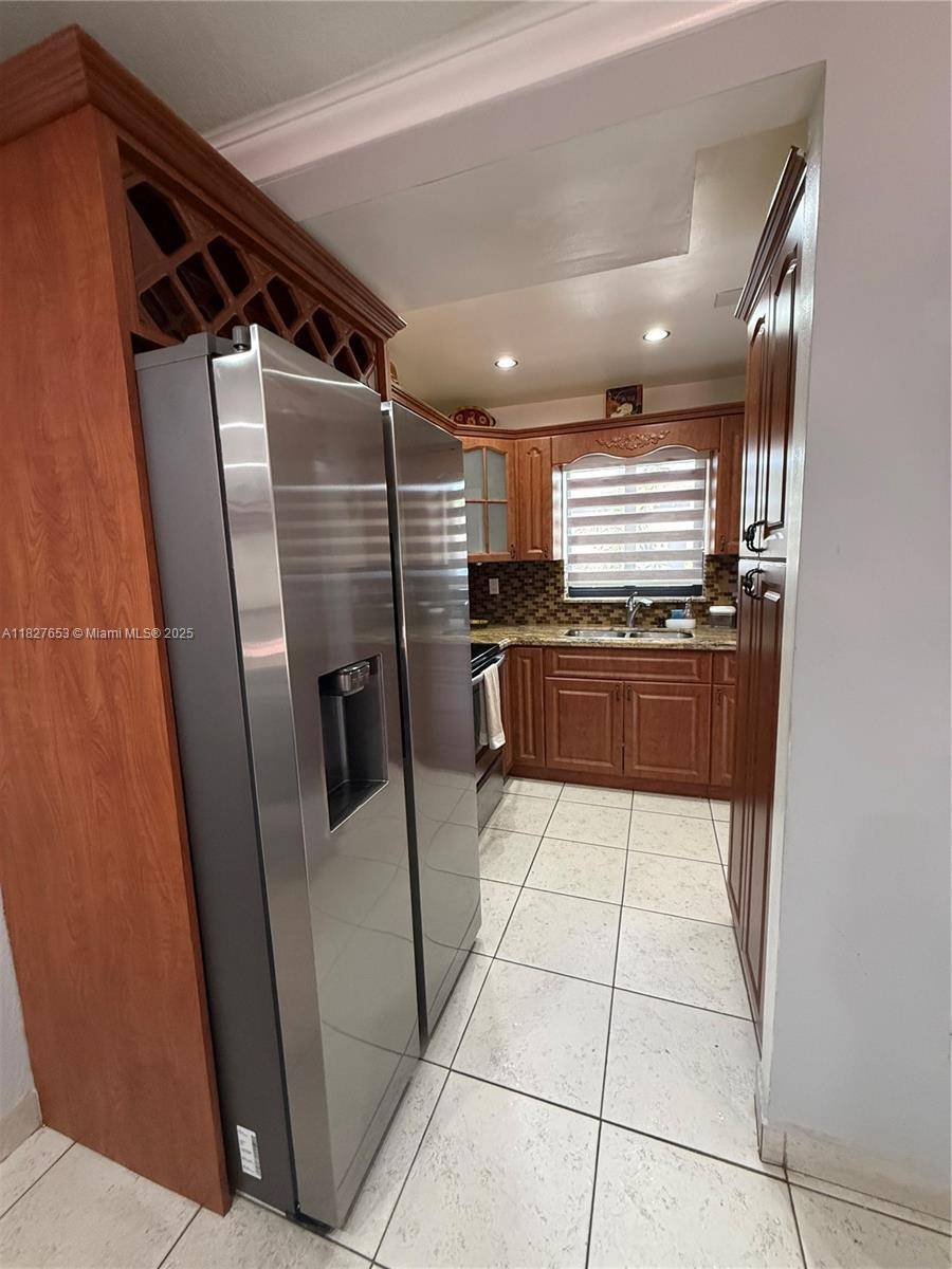 Sweetwater, FL 33174,131 SW 109th Ave #L4