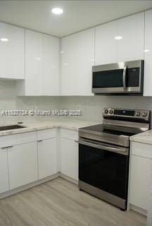 Hollywood, FL 33020,964 N 18th Ct