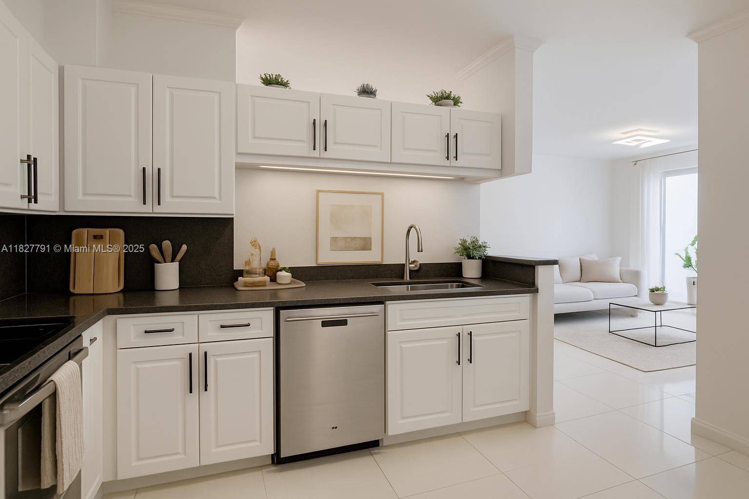 Sunny Isles Beach, FL 33160,17150 N Bay Rd #2320