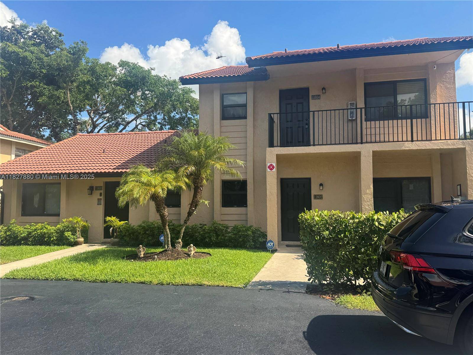 Coral Springs, FL 33065,11604 NW 45th St #4