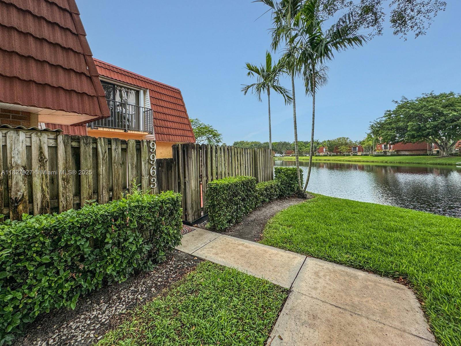 Plantation, FL 33324,9963 NW 6th Ct
