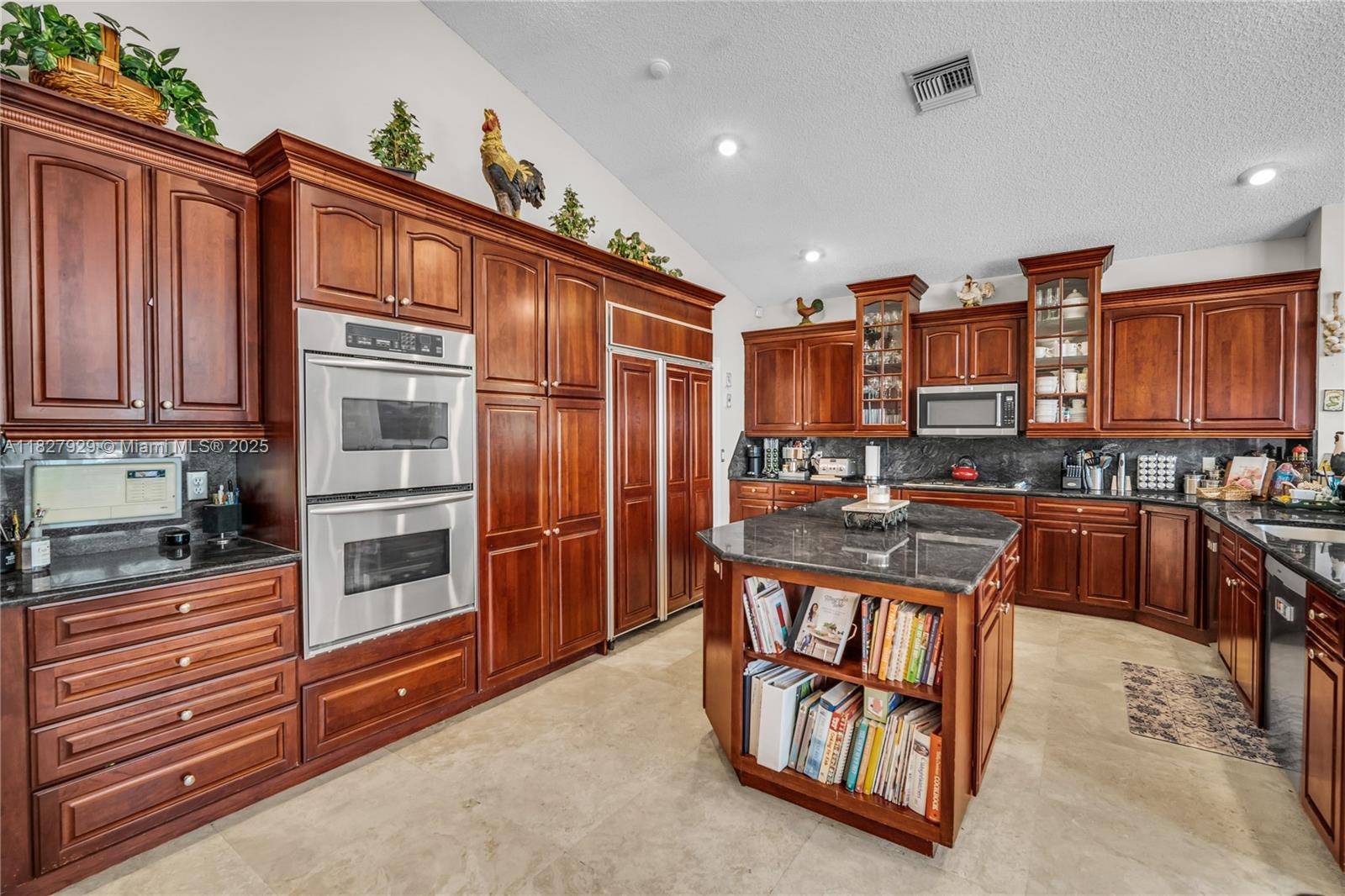 Coral Springs, FL 33067,7562 NW 51st Pl
