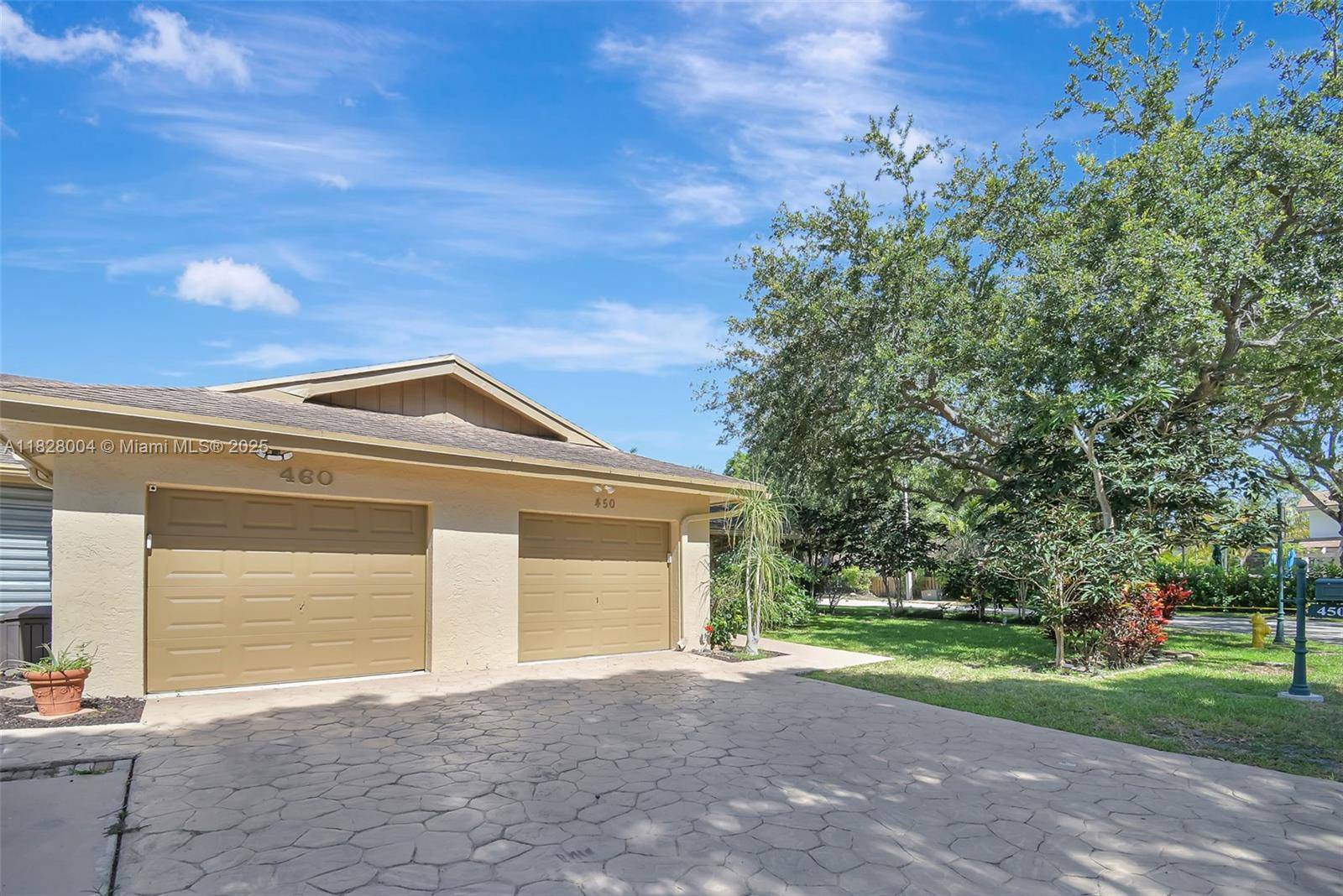Plantation, FL 33317,450 NW 66th Ave