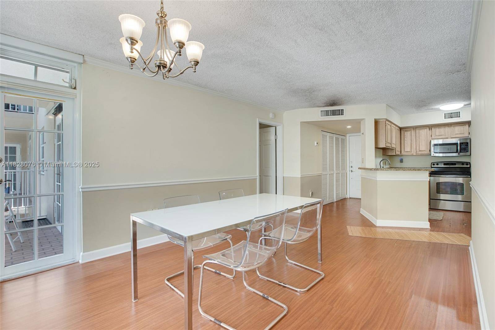 Coral Gables, FL 33146,1280 S Alhambra Cir #2206