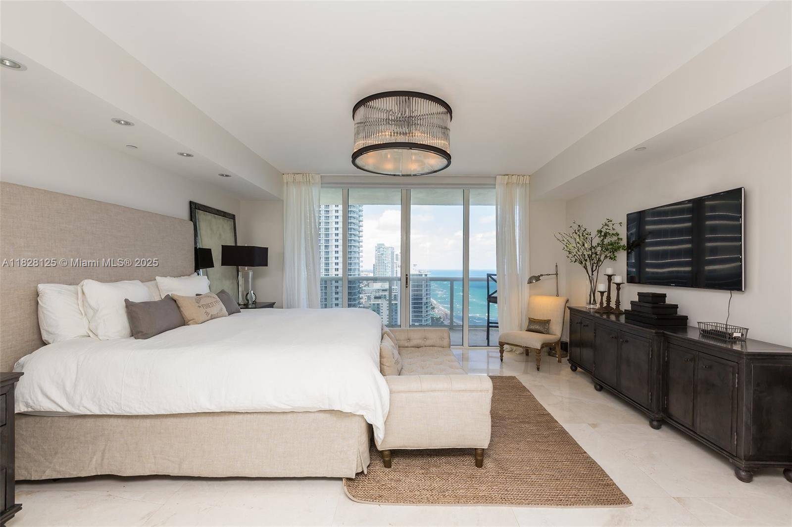 Hallandale Beach, FL 33009,1830 S Ocean Dr #2801
