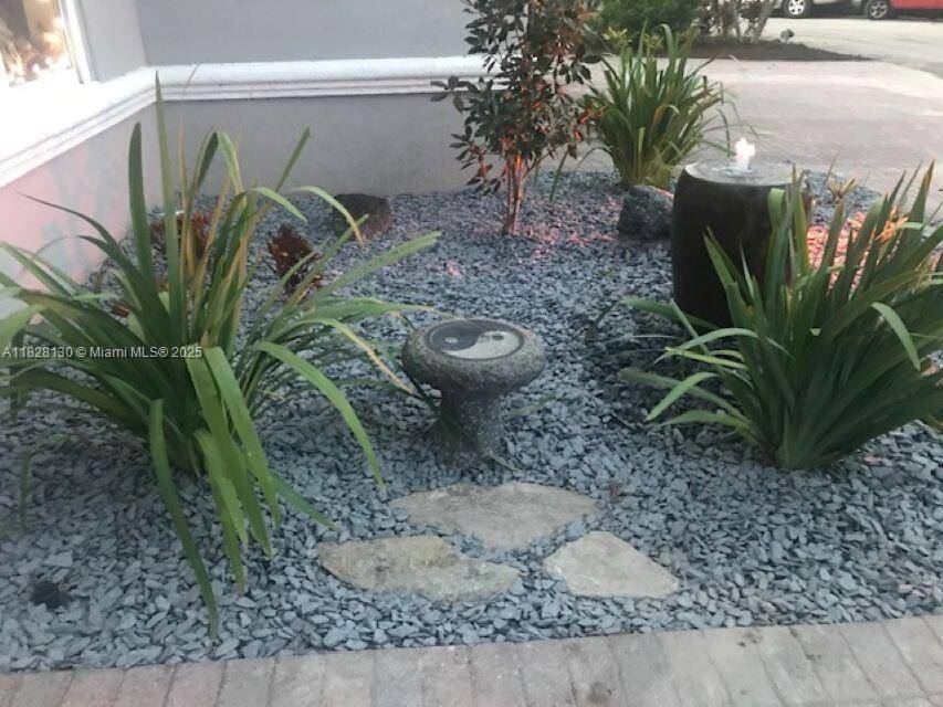Wilton Manors, FL 33305,2108 NE 24th St