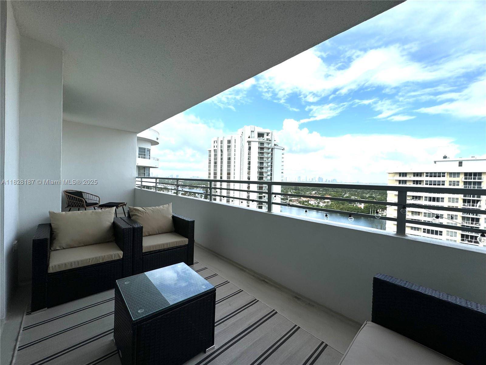 Miami Beach, FL 33140,Address not disclosed