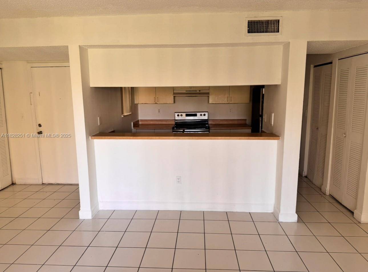 Sweetwater, FL 33172,550 NW 114th Ave #104