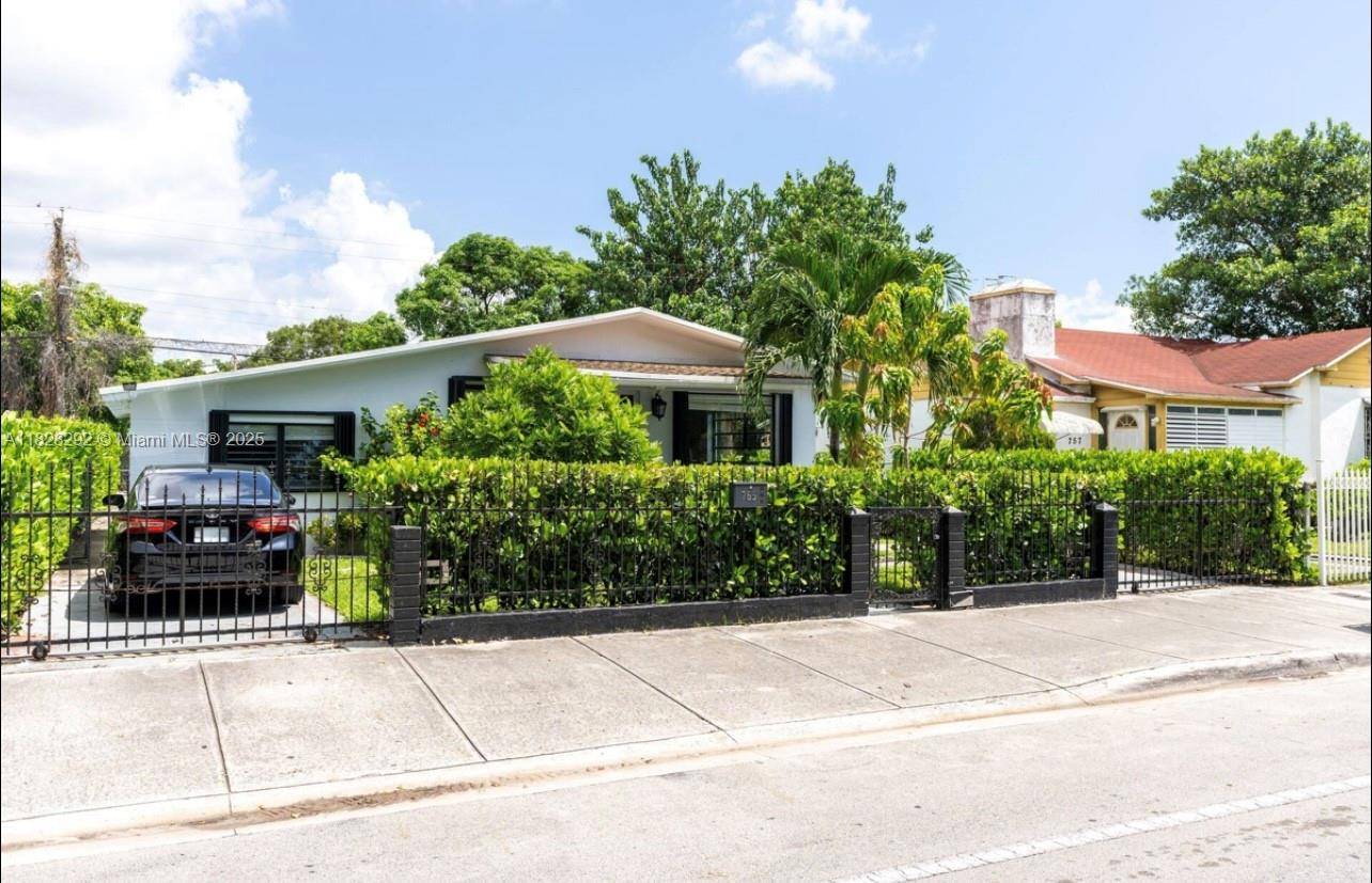 Miami, FL 33127,765 NW 46th St