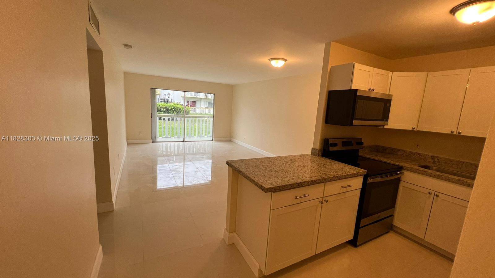 Miami, FL 33162,15205 NE 6th Ave #D107