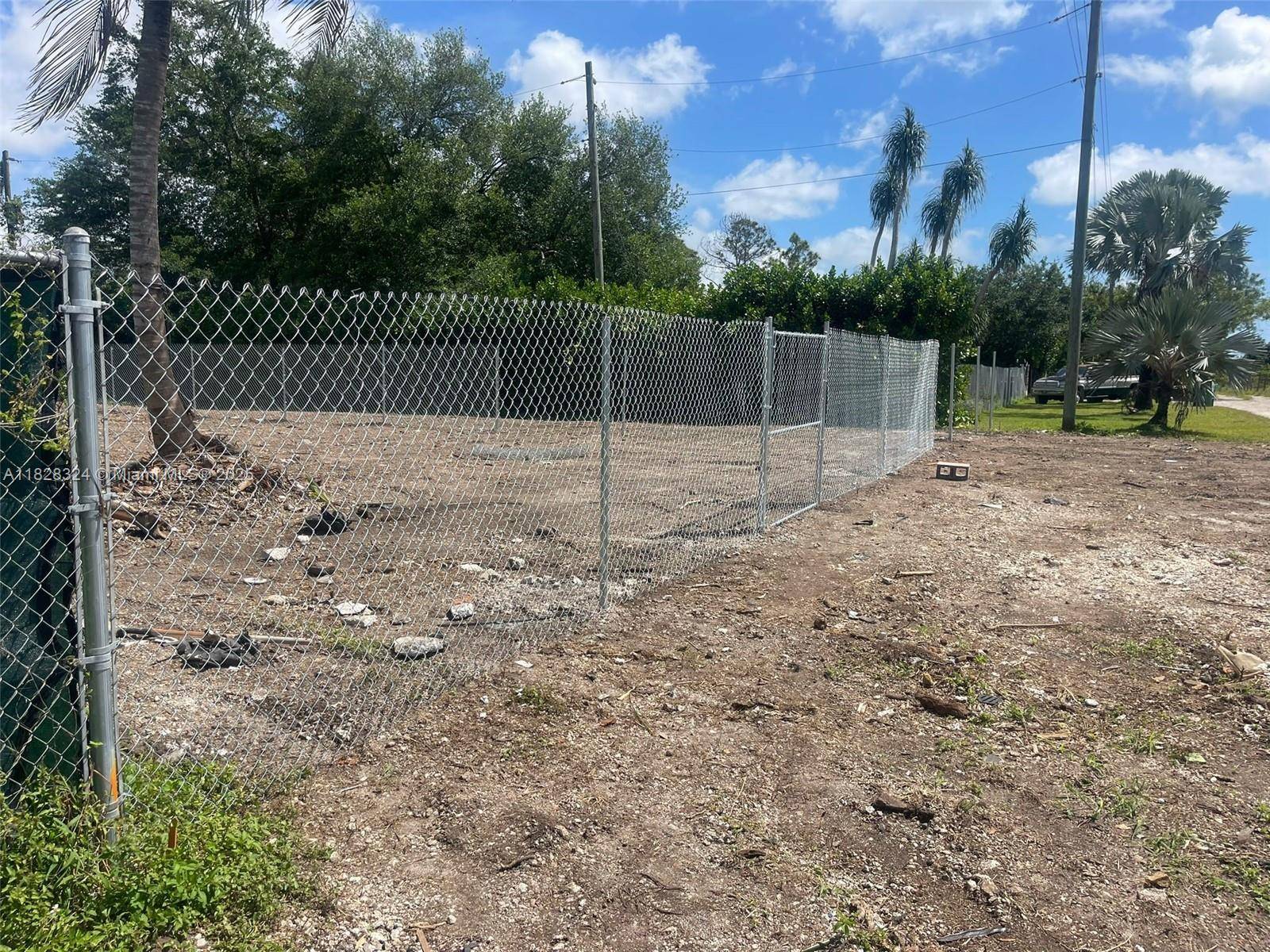 Florida City, FL 33034,195 355