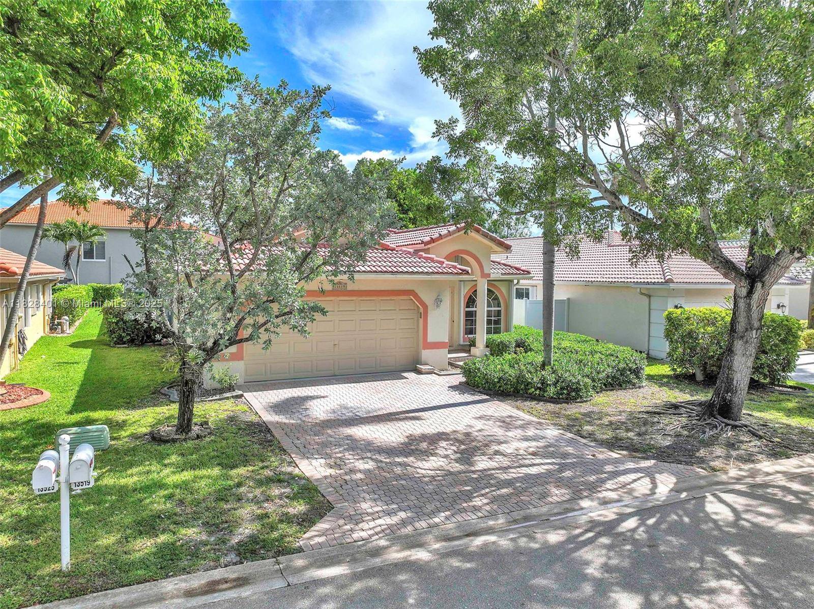 Plantation, FL 33325,Address not disclosed