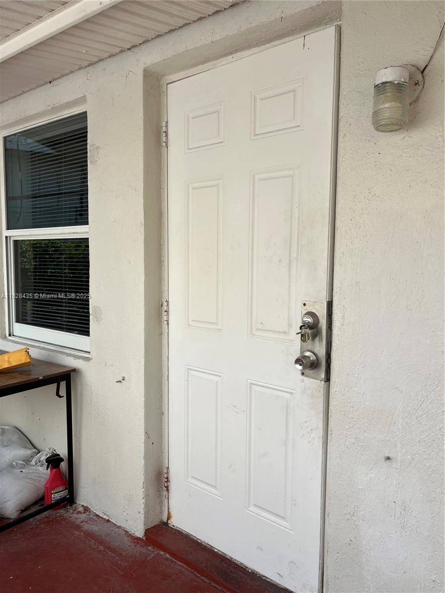North Miami Beach, FL 33181,2299 NE 136th Ter #0