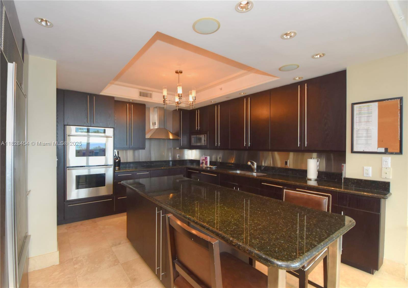 Aventura, FL 33180,20201 E Country Club Dr #901