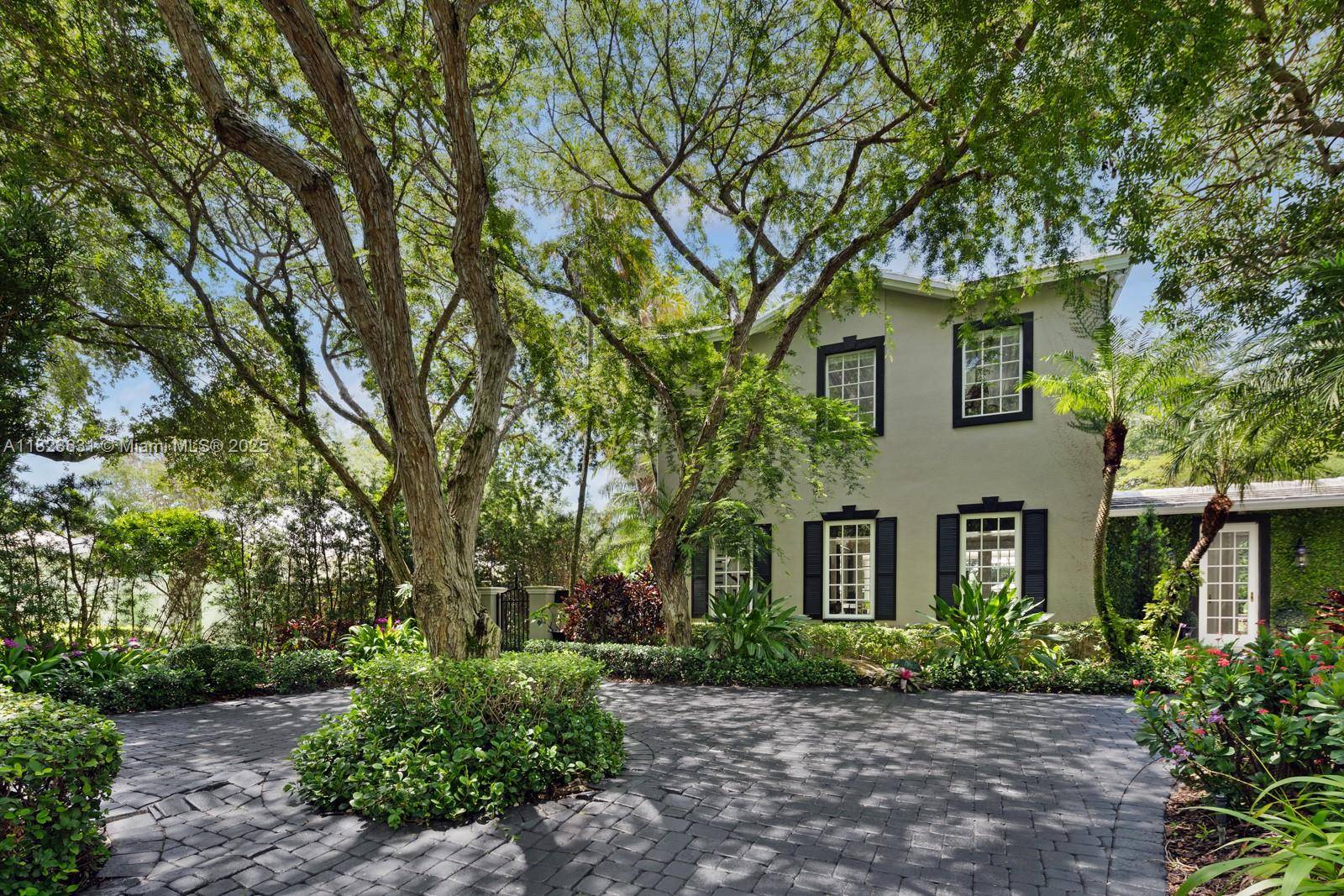 Palmetto Bay, FL 33157,7360 SW 164th St