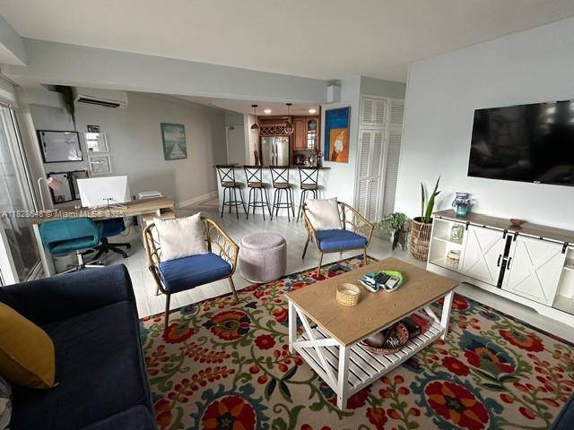 Fort Lauderdale, FL 33316,1900 S Ocean Dr #1406