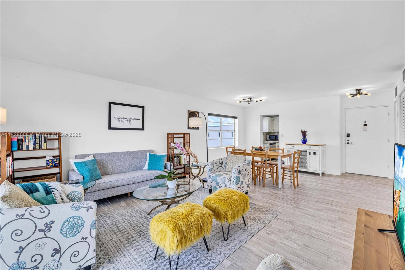 Miami Beach, FL 33140,4141 Nautilus Dr #7J