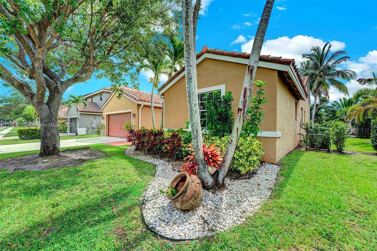 Pembroke Pines, FL 33029,275 SW 198th Ter