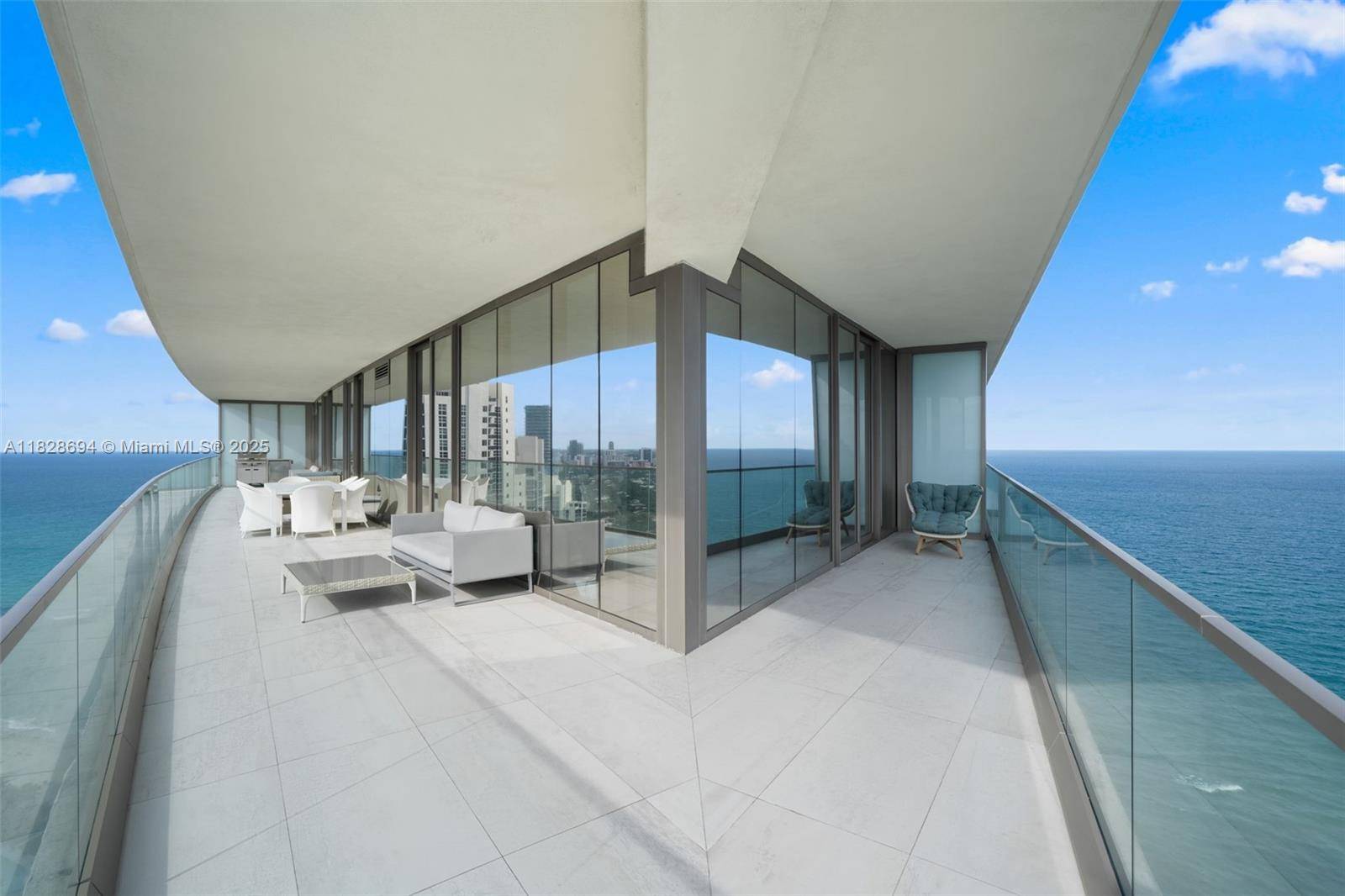 Sunny Isles Beach, FL 33160,18975 Collins Ave #3205