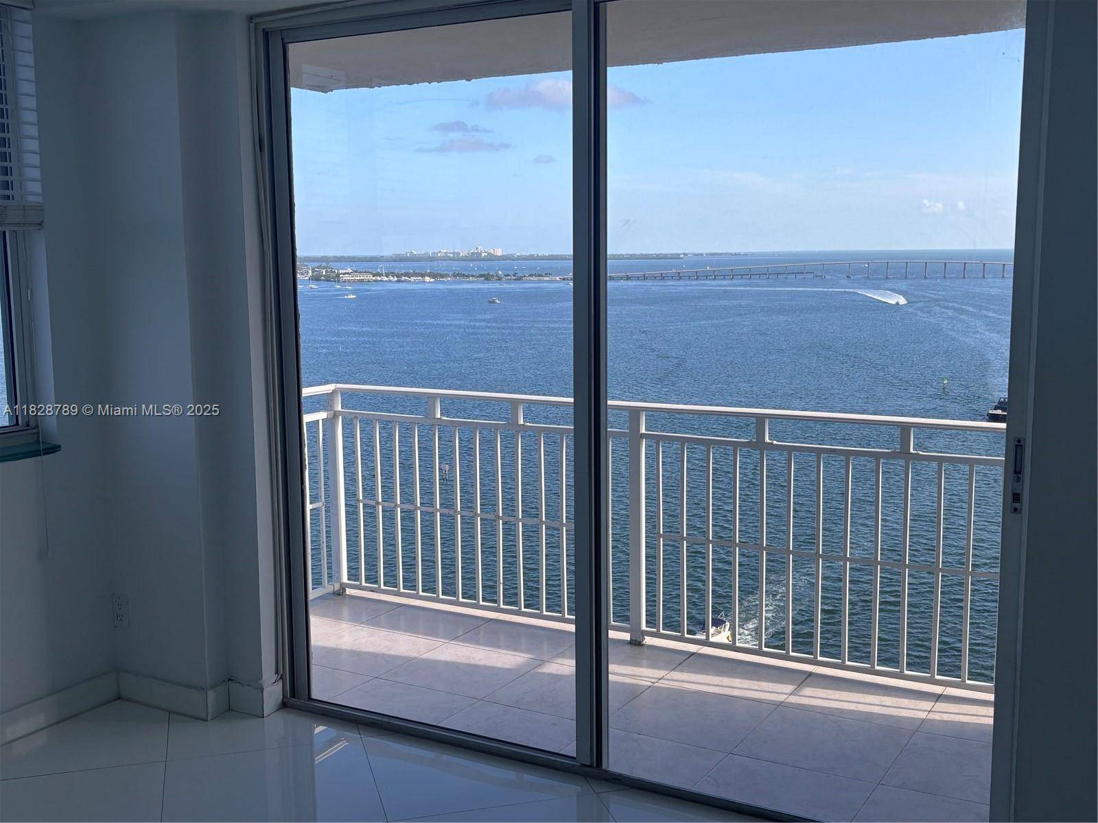 Miami, FL 33131,770 Claughton Island Dr #2116