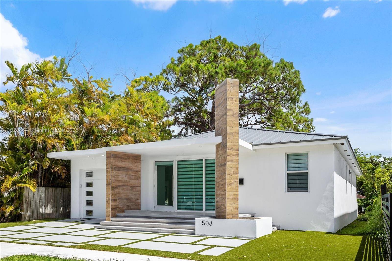 Miami, FL 33145,1508 SW 15th St