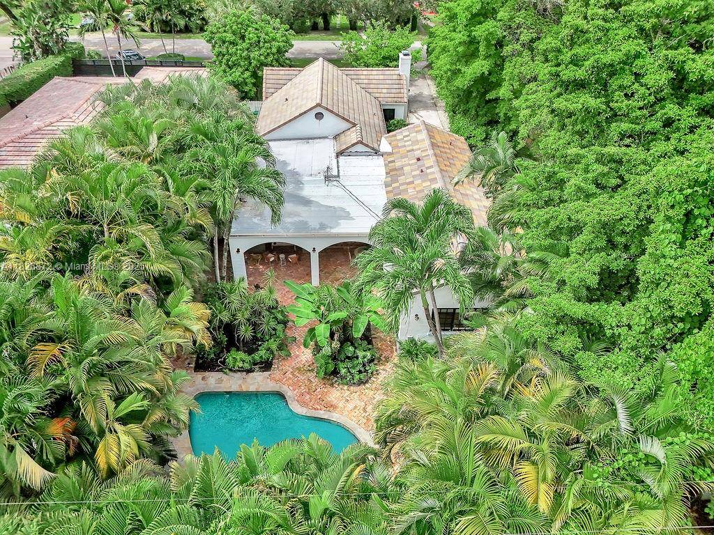 El Portal, FL 33138,135 NE 87th St