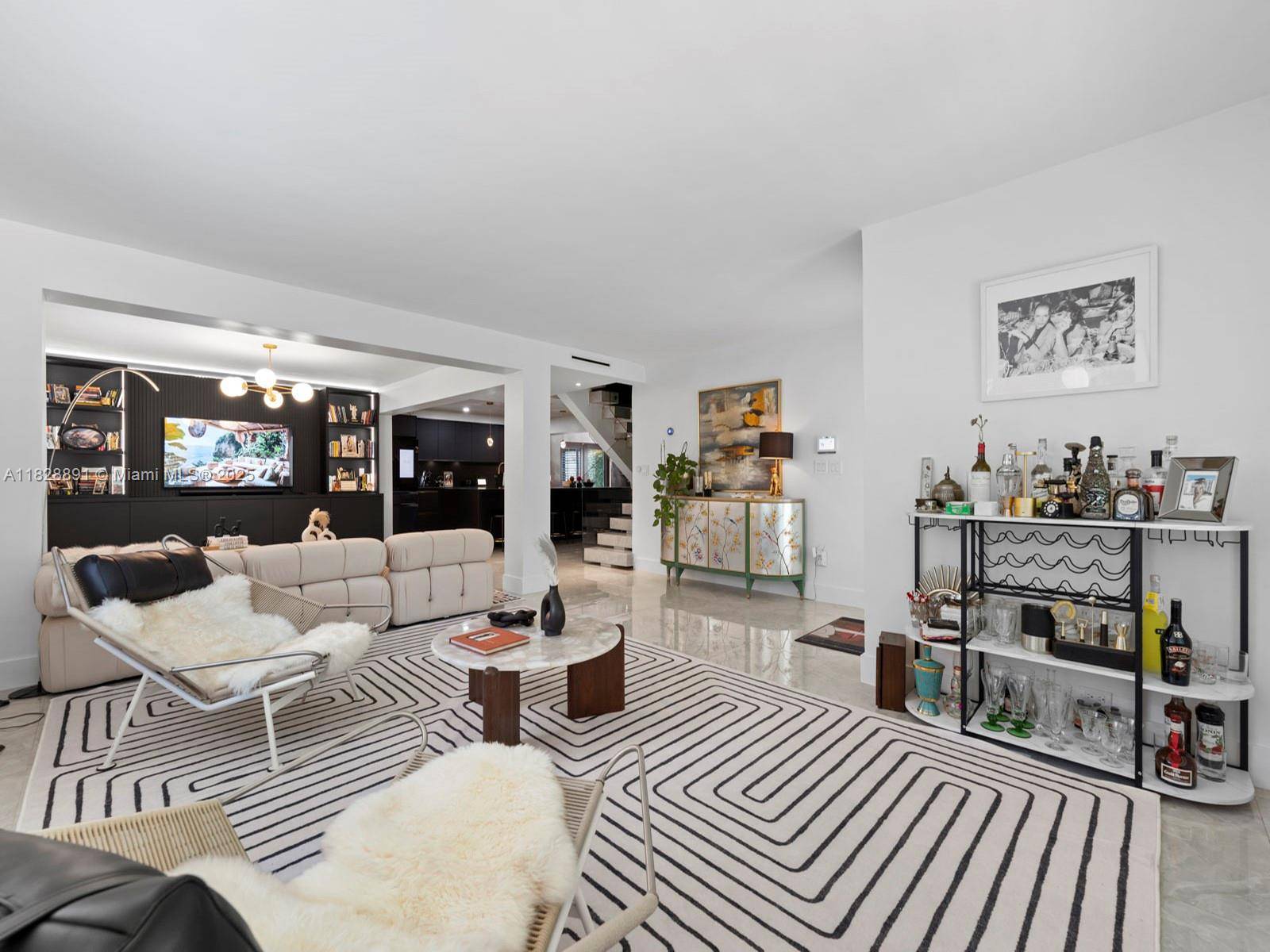 Coral Gables, FL 33134,1117 Alberca St