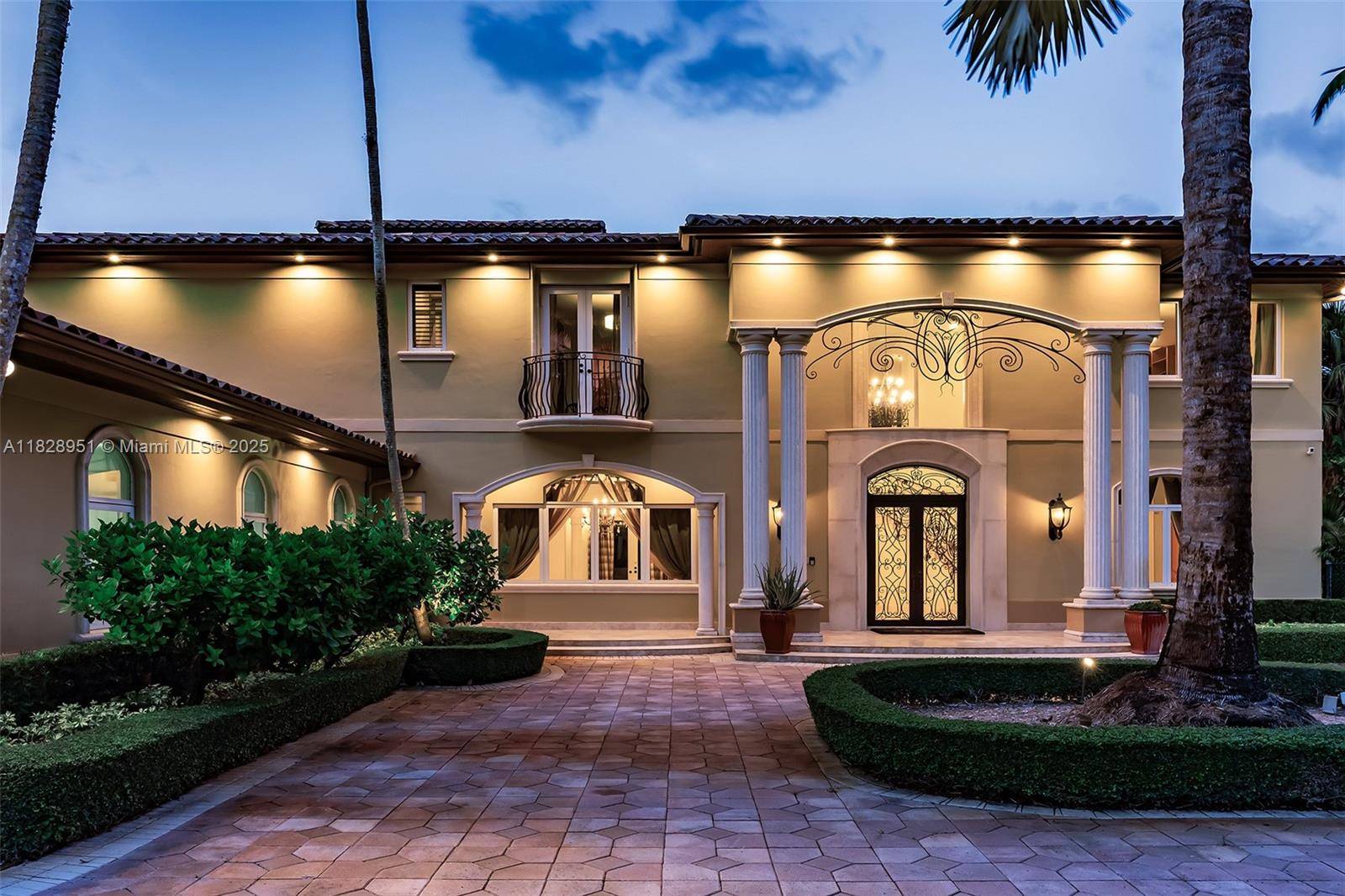 Pinecrest, FL 33156,10851 SW 63rd Ave