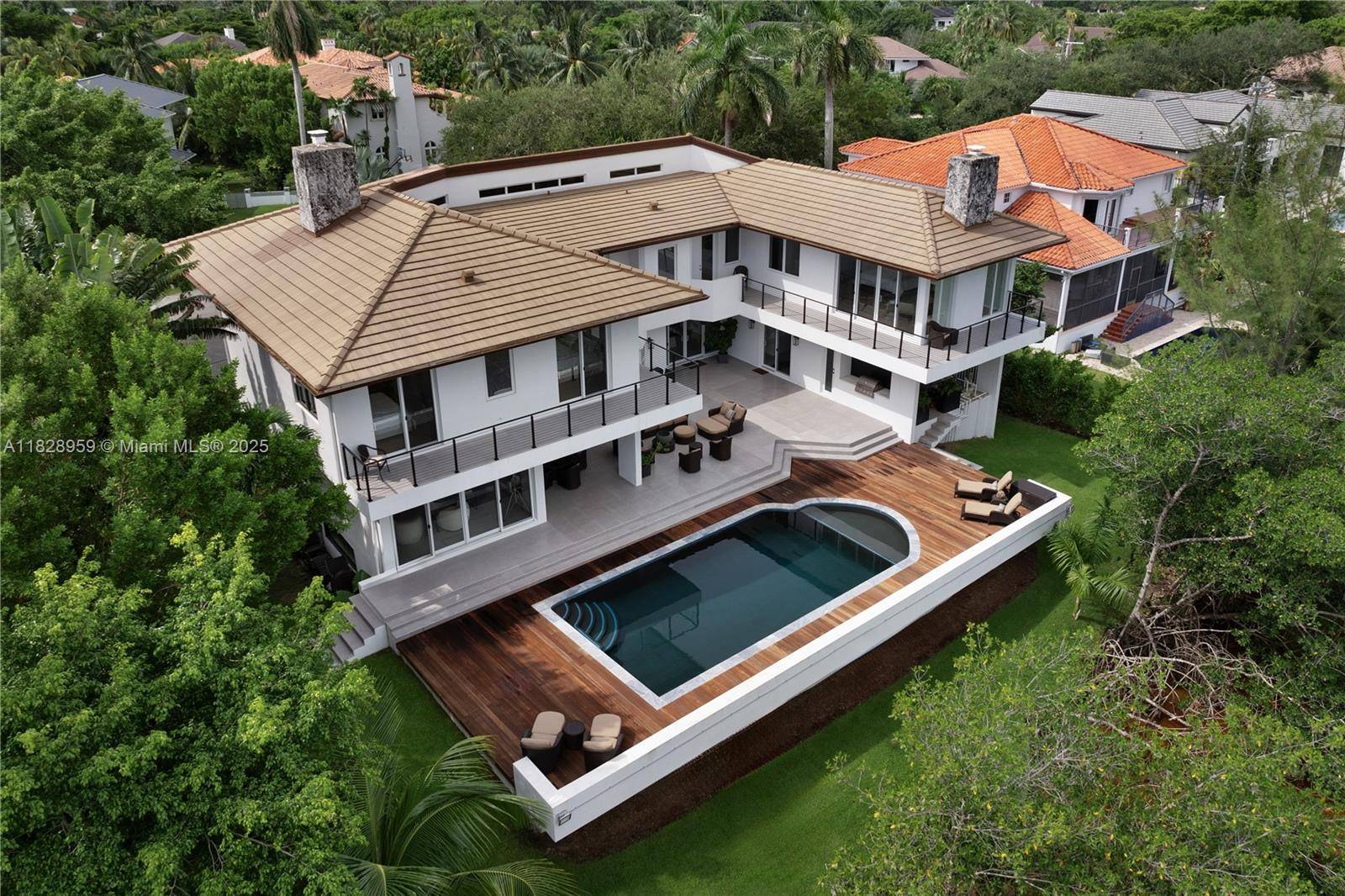 Coral Gables, FL 33156,325 Campana Ave