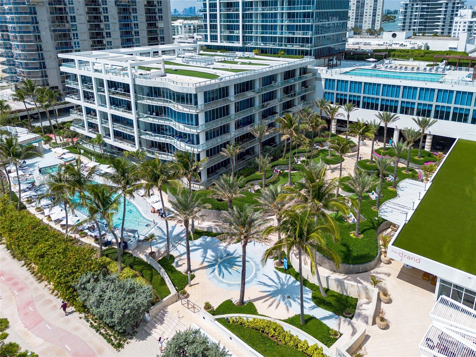 Miami Beach, FL 33141,6799 Collins Ave #401