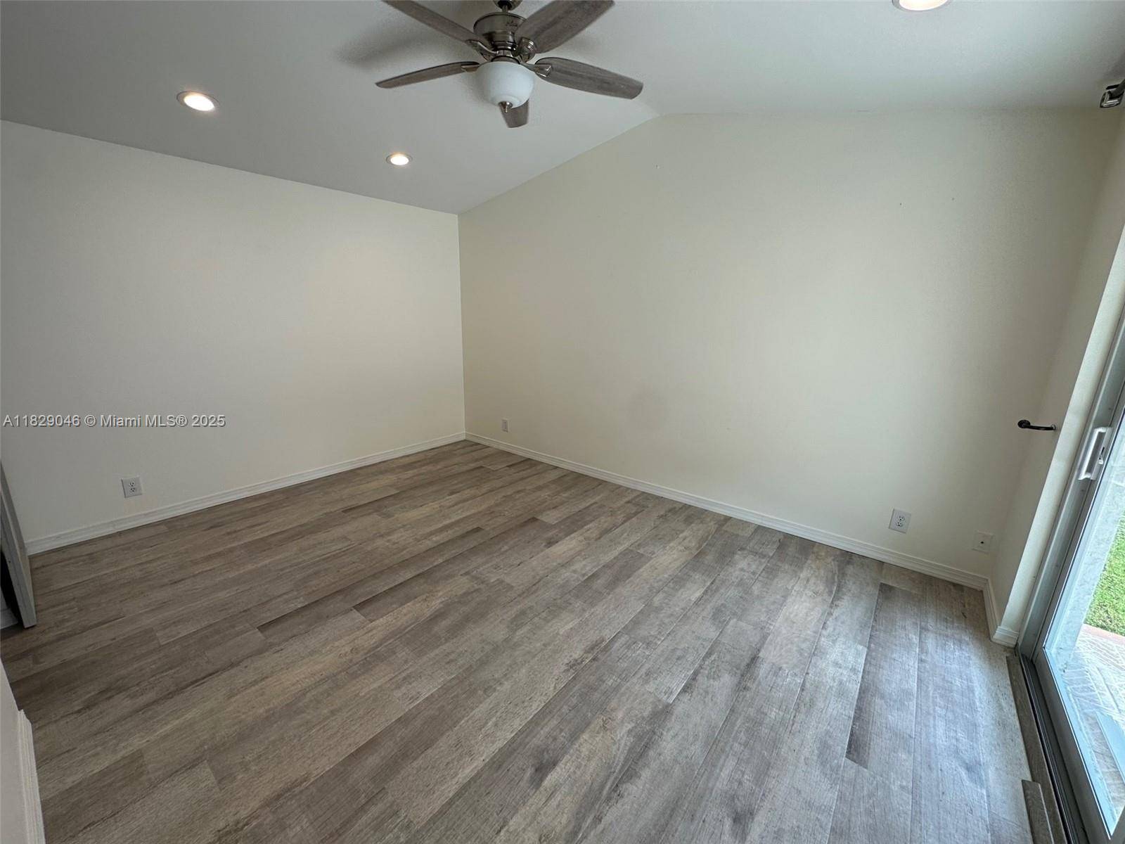 Pembroke Pines, FL 33029,17253 NW 6th Ct