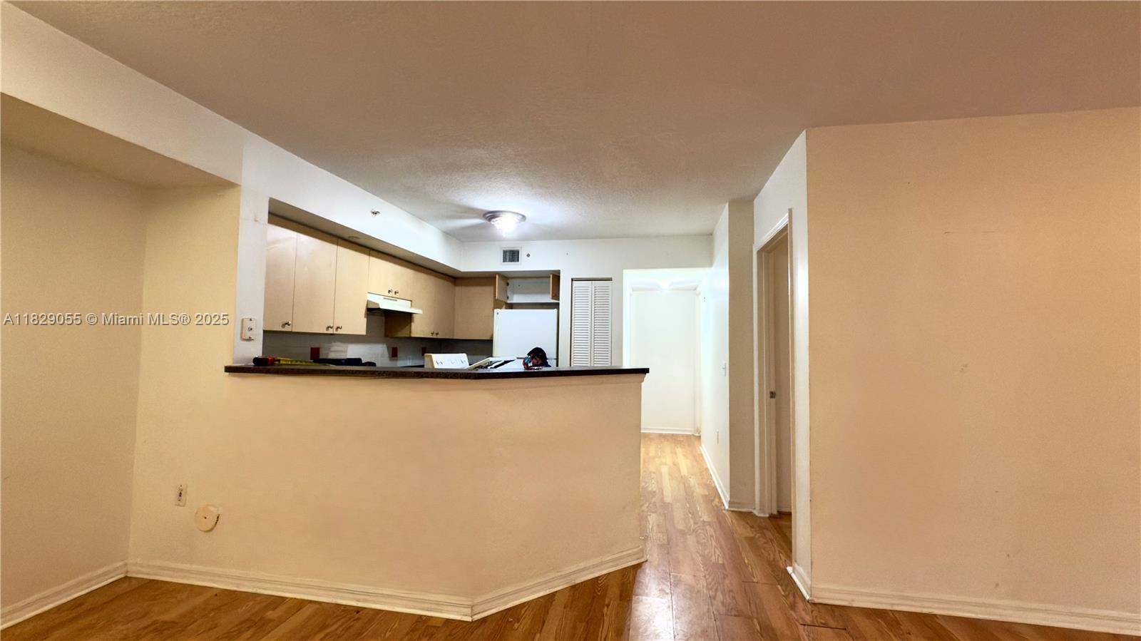 West Palm Beach, FL 33409,4021 San Marino Blvd #102
