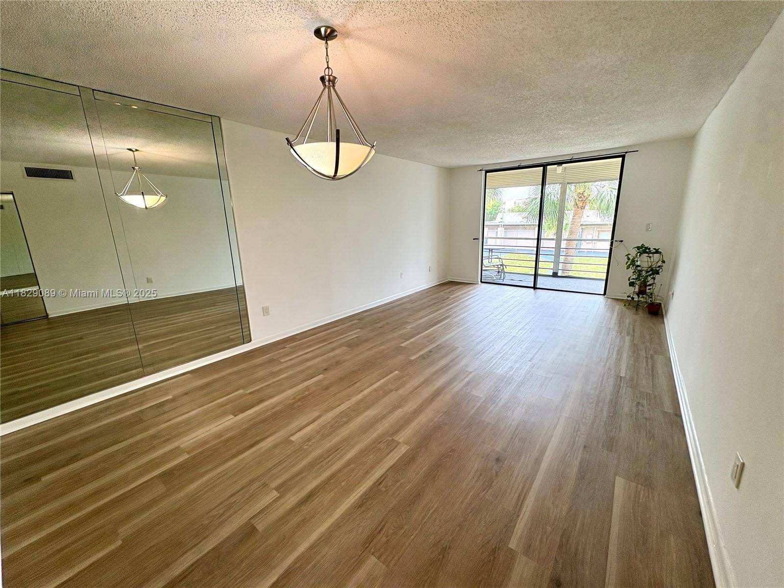 Lauderdale Lakes, FL 33311,2860 Somerset Dr #211K