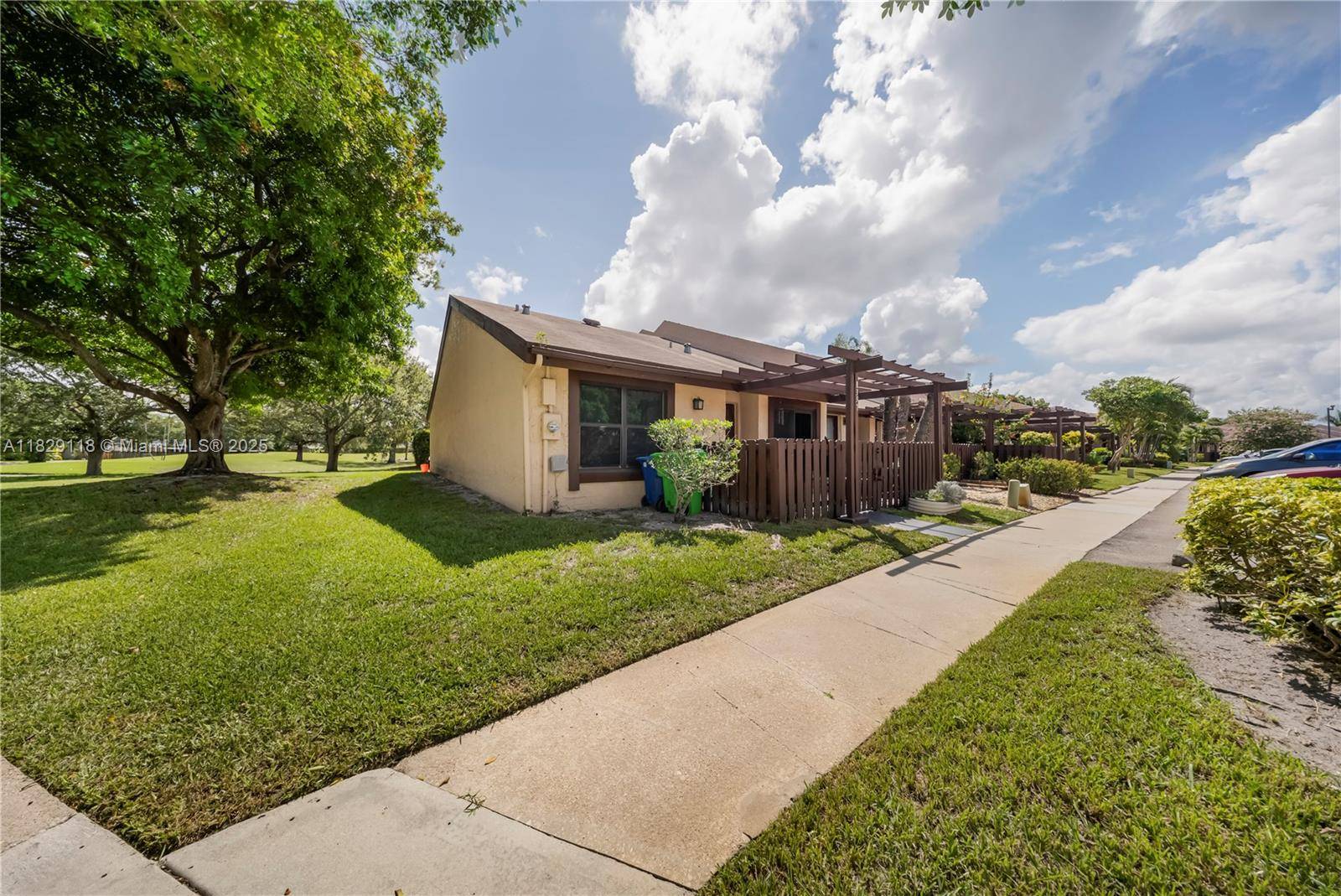 Sunrise, FL 33351,8397 NW 37th Pl