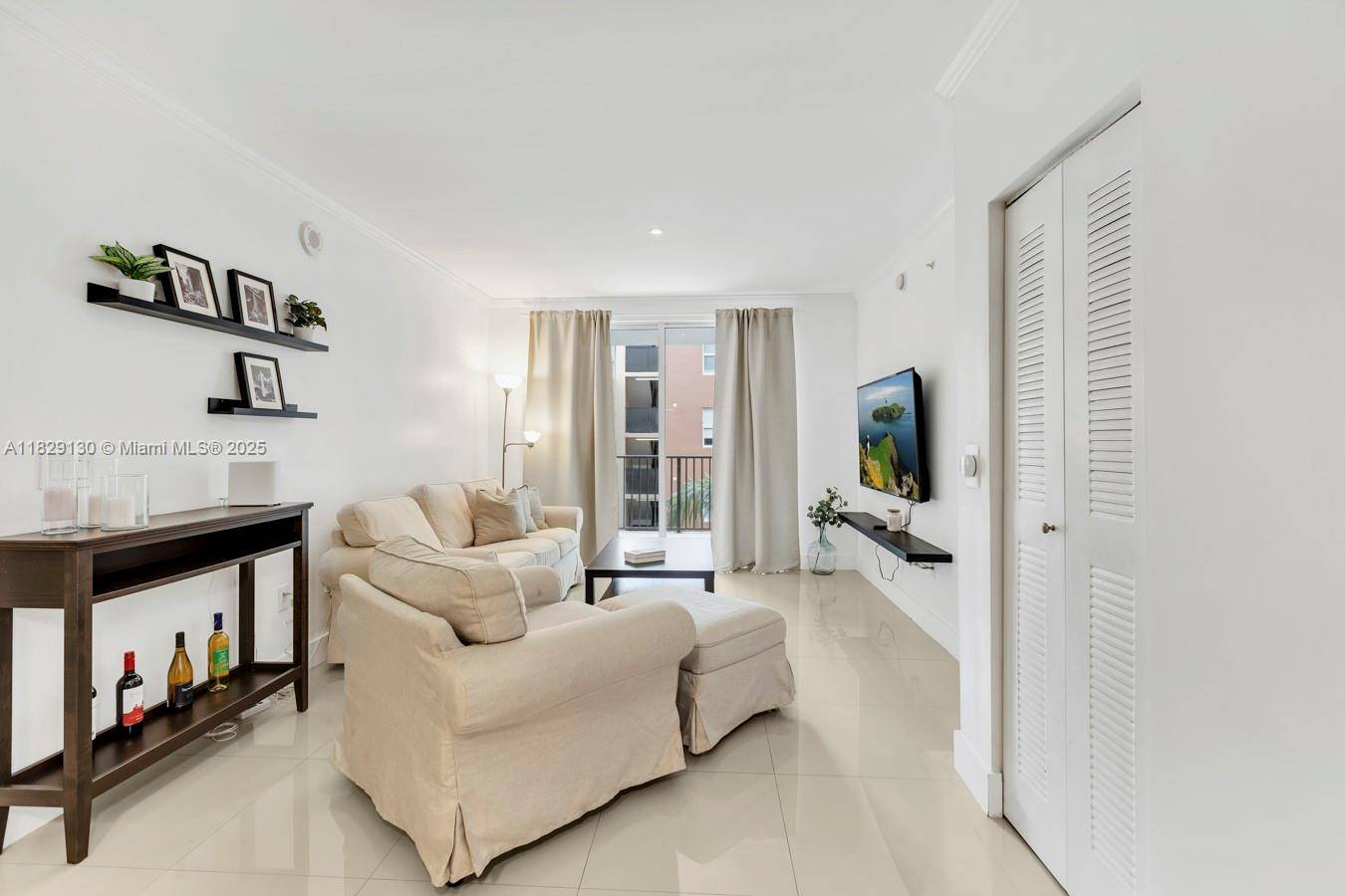 Sunny Isles Beach, FL 33160,17100 N Bay Rd #1610