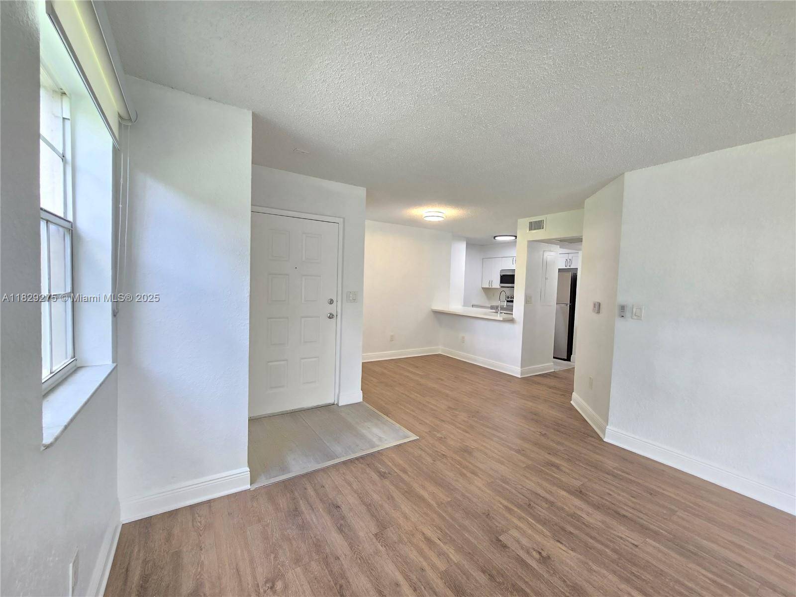 Oakland Park, FL 33309,2890 N Oakland Forest Dr #102