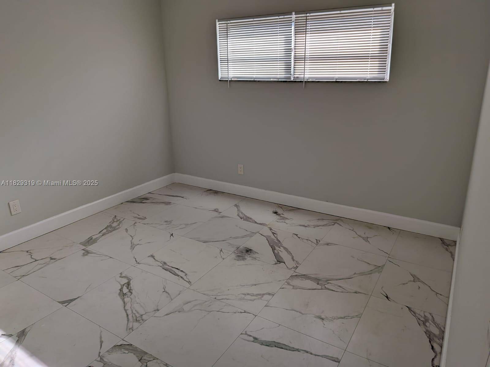 Davie, FL 33314,6201 SW 37th St #203
