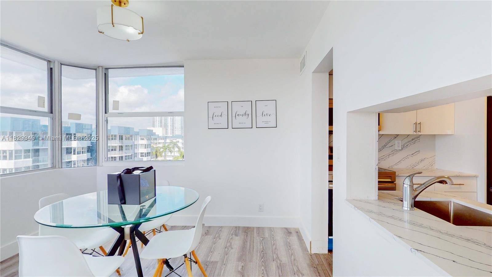 North Miami Beach, FL 33160,16570 NE 26th Ave #6F