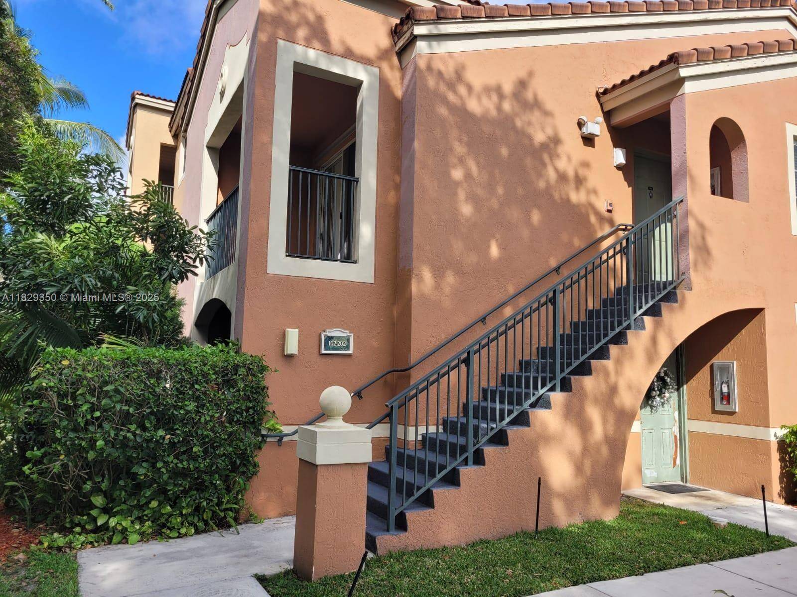 Tamarac, FL 33321,7910 N Nob Hill Rd #202