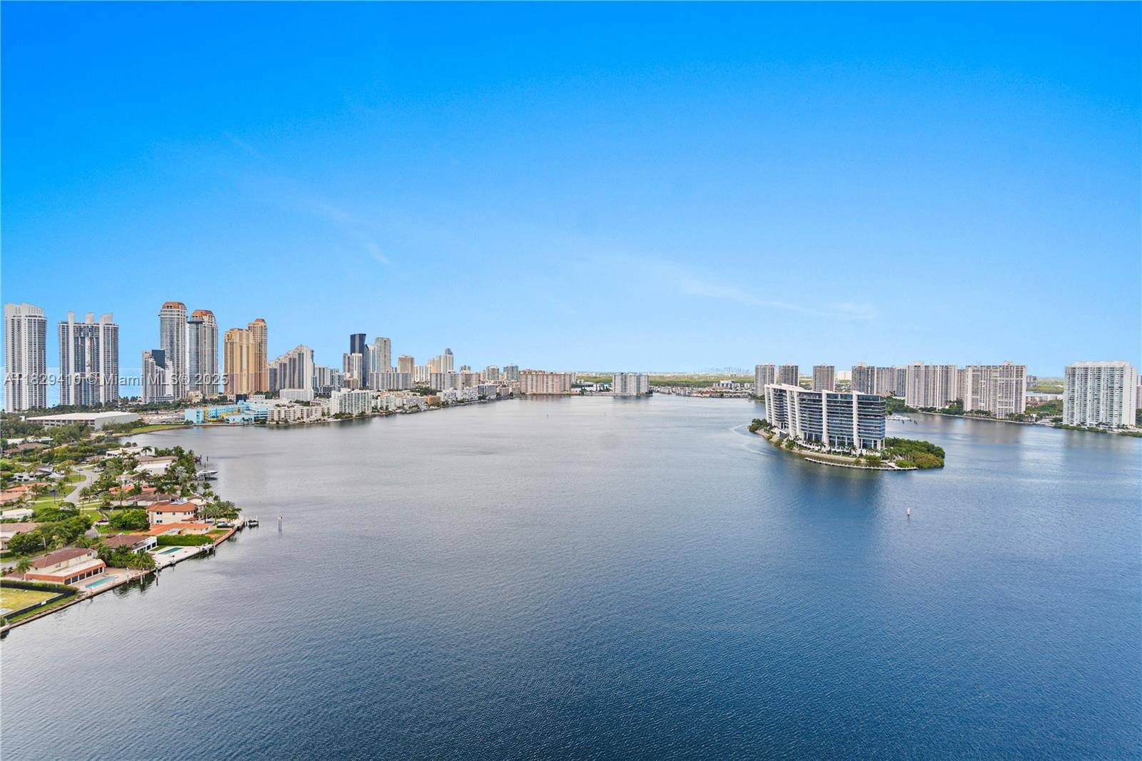 Aventura, FL 33180,19101 NE 36th Ct #3101