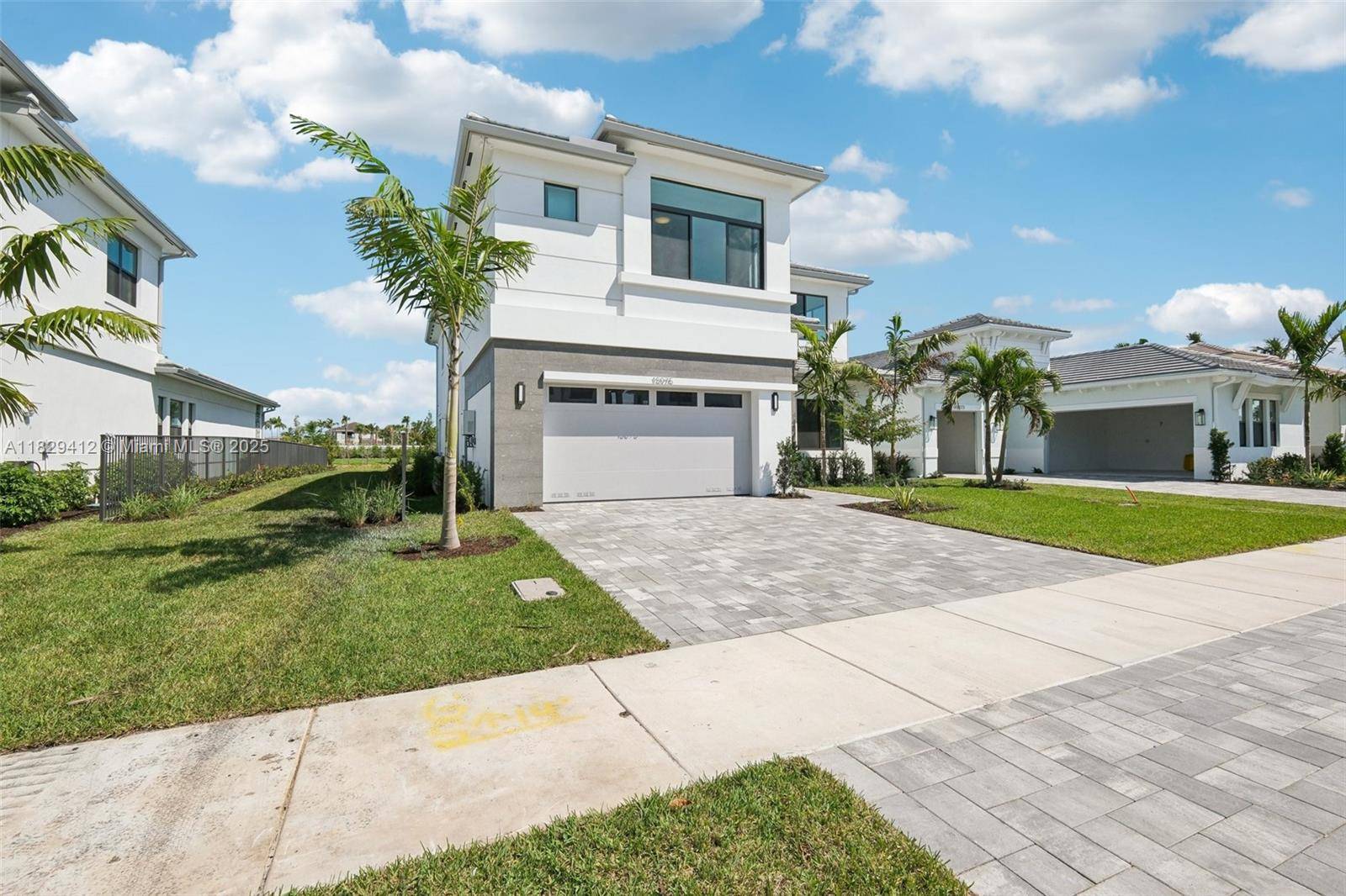 Palm Beach Gardens, FL 33412,13075 Feathering Way