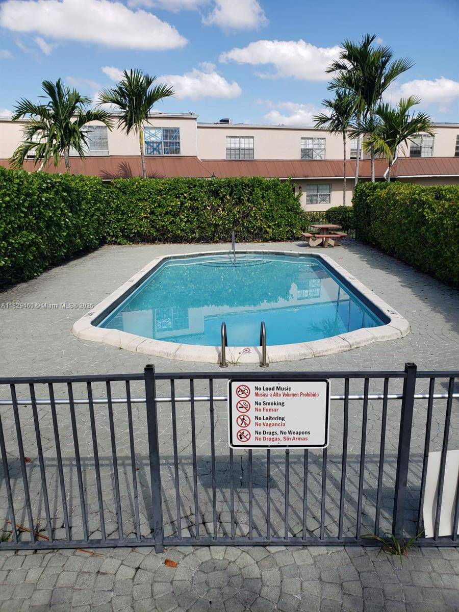 Oakland Park, FL 33309,4100 NW 16th Ave #35
