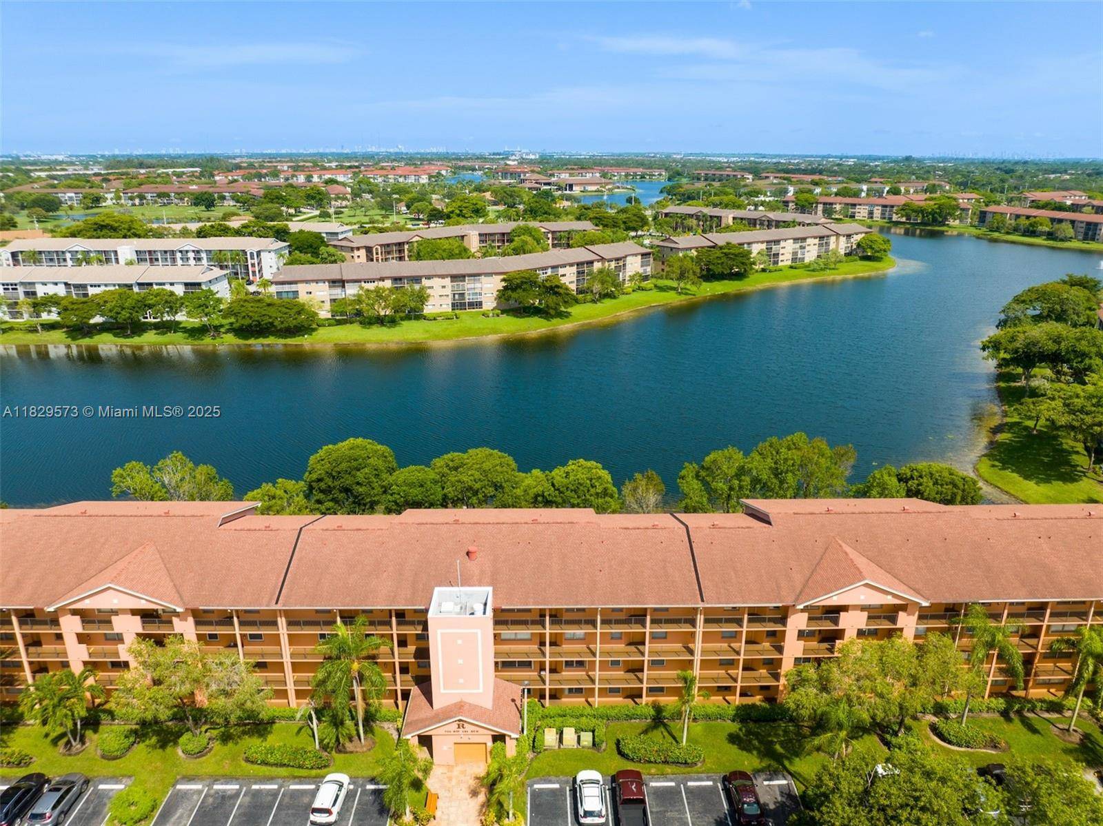 Pembroke Pines, FL 33027,701 SW 141st Ave #406R