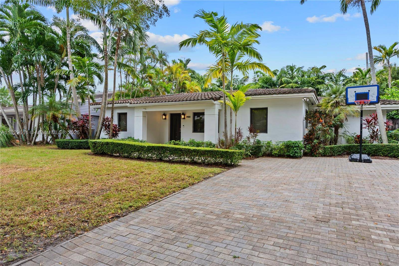 South Miami, FL 33143,8100 SW 62nd Ct