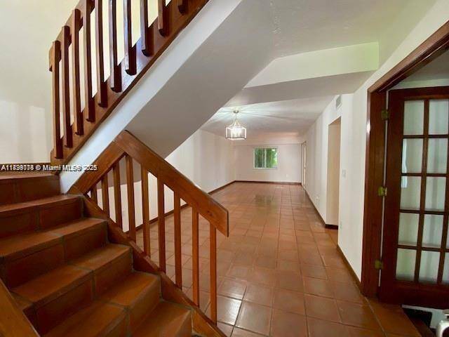 Coral Gables, FL 33134,402 Majorca Ave