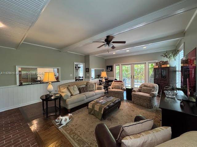 Tampa, FL 33611,3003 W Villa Rosa Park
